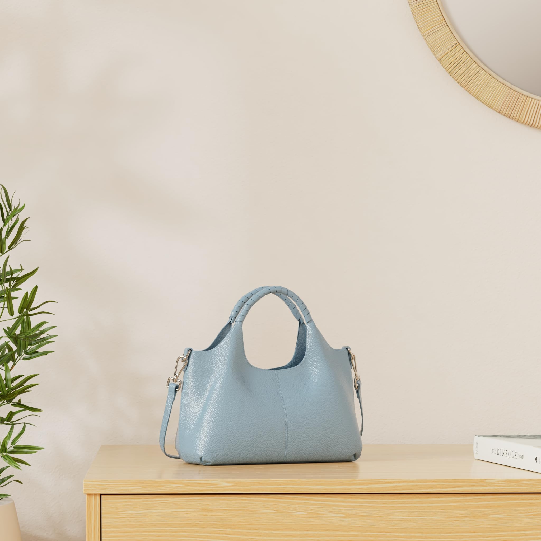 กระเป๋าสะพายไหล่หนังแท้และกระเ - Interior Design Quiet Luxury บทวิจารณ์และราคา